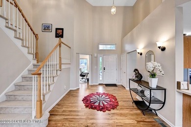 Welcome to 134 Skytop Road - Luxury Living in Prestigious - photo 3