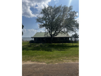 Main Lake Home On Two Waterfront Lots - photo 3