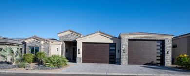 This stunning recently built single-family home in Lake Havasu - photo 1