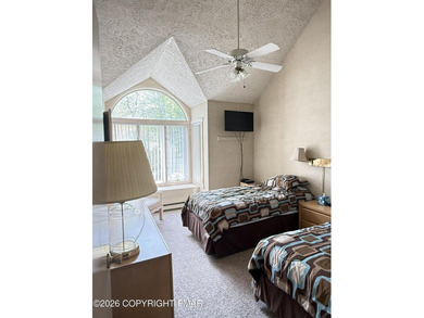 Welcome to 844 Crest Pine Drive, a beautifully positioned home - photo 4
