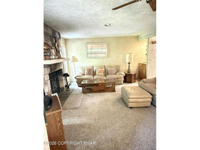Welcome to 844 Crest Pine Drive, a beautifully positioned home - photo 8