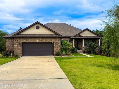 Huge Price Reduction! The Sellers are being relocated and said - photo 1