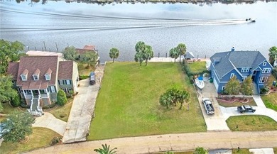 Lake Pontchartrain Lot For Sale in Slidell Louisiana