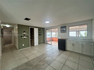 BEAUTIFUL HOME IN PARK CITY READY FOR IMMEDIATE OCCUPANCY. YOUR - photo 10