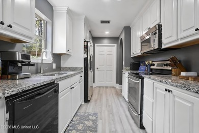 Beautiful and move-in ready 3 bedroom 2 bath brick home in Ocean - photo 14