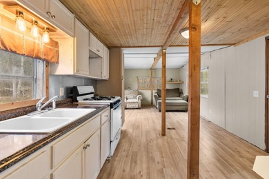 Great income-producing opportunity! This 3-bedroom, 1-bath home - photo 6