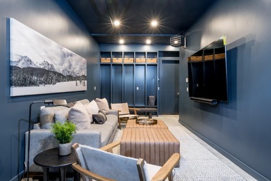 Modern West Ketchum retreat with mountain views and unbeatable