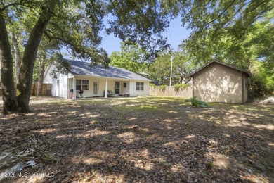 Beautiful and move-in ready 3 bedroom 2 bath brick home in Ocean - photo 30