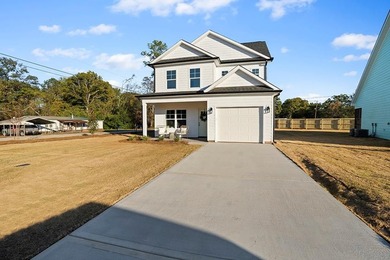 Lake Greenwood Home For Sale in Greenwood South Carolina