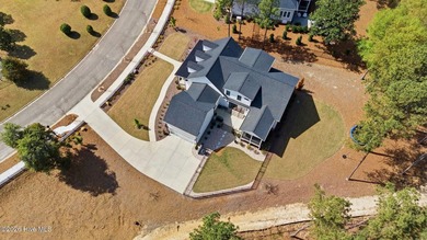 Welcome to the highly desirable Hollycrest neighborhood, where a - photo 50