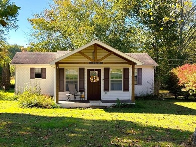 (private lake, pond, creek) Home Sale Pending in Baxter Tennessee