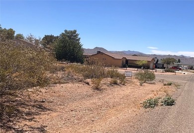 Golf course views, corner lot, mountain views, and Valle Vista - photo 7