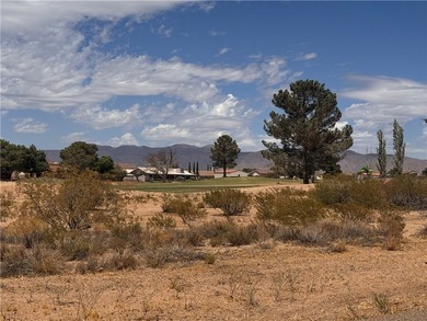 Golf course views, corner lot, mountain views, and Valle Vista - photo 9
