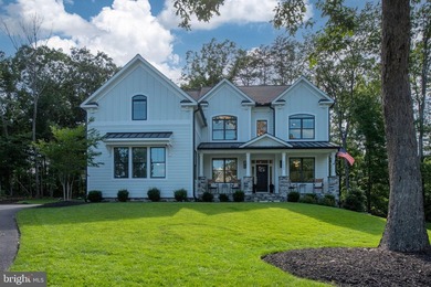 A Home That Truly Has It All Welcome to this exceptional - photo 1