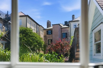 Tucked away on one of Charleston's most coveted hidden alleys, 4 - photo 32