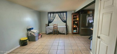 Spacious and full of potential-- a wonderful opportunity to make - photo 8