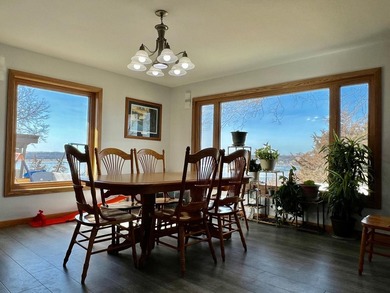 Experience refined living in this exquisite 3 bed, 3 bath stone - photo 8