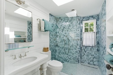 Tucked away on one of Charleston's most coveted hidden alleys, 4 - photo 45
