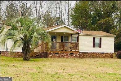 Lake Home For Sale in Tignall, Georgia