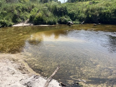 The property spans approximately 749 acres, with 518.12 acres - photo 7