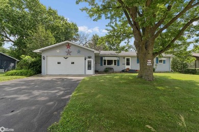Welcome home to this well-maintained 3-bedroom ranch in a - photo 1