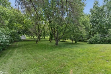 Welcome home to this well-maintained 3-bedroom ranch in a - photo 5