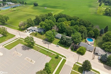 Welcome home to this well-maintained 3-bedroom ranch in a - photo 8