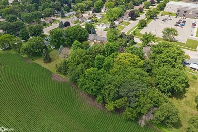 Welcome home to this well-maintained 3-bedroom ranch in a - photo 10