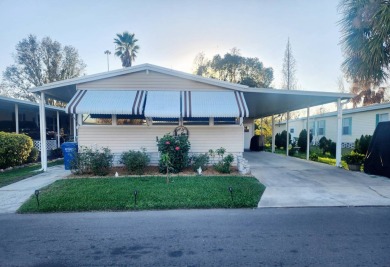 Lake Home For Sale in Mulberry, Florida