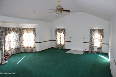 6,451 sf 3 bedroom, 3 bath home situated on 5.4 acres of land - photo 21