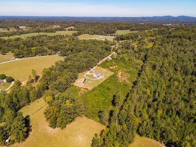 (private lake, pond, creek) Home For Sale in Cookeville Tennessee