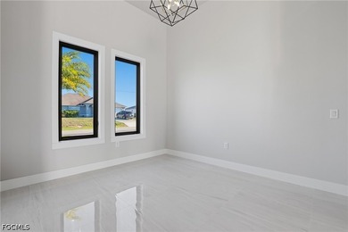 IMPROVED PRICE! - ready to move in Brand-New Luxury Home with - photo 23