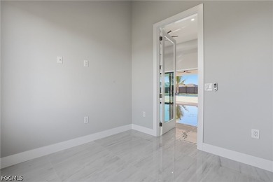 IMPROVED PRICE! - ready to move in Brand-New Luxury Home with - photo 30