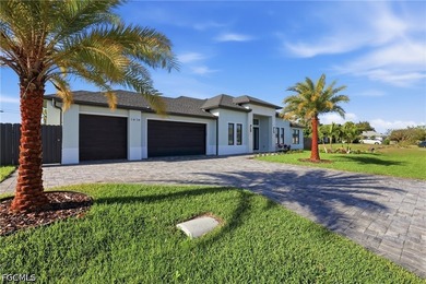 IMPROVED PRICE! - ready to move in Brand-New Luxury Home with - photo 32