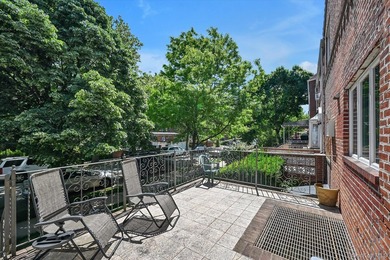 Rare opportunity! Welcome to this beautifully redone - photo 34