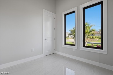 IMPROVED PRICE! - ready to move in Brand-New Luxury Home with - photo 38