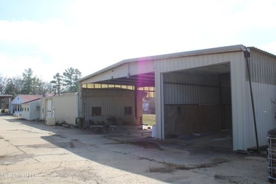 6,451 sf 3 bedroom, 3 bath home situated on 5.4 acres of land - photo 39