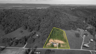 (private lake, pond, creek) Home For Sale in Raywick Kentucky