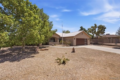 Welcome to this beautifully designed 3-bedroom, 2-bath home - photo 2