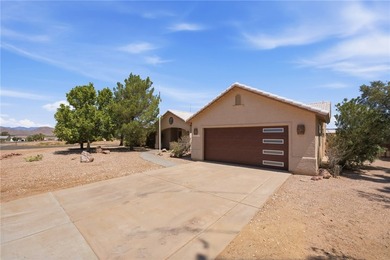 Welcome to this beautifully designed 3-bedroom, 2-bath home - photo 3