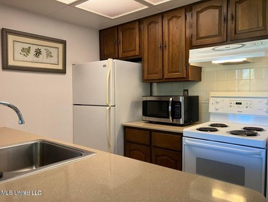 GREAT INVESTMENT PROPERTY. Nicely updated, on a quiet cul-de-sac - photo 9