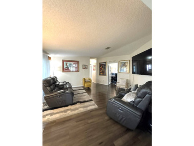 2 Bedrooms + Den | 2 Bathrooms | 1,568 Sq. Ft. | $129,900 Four - photo 5