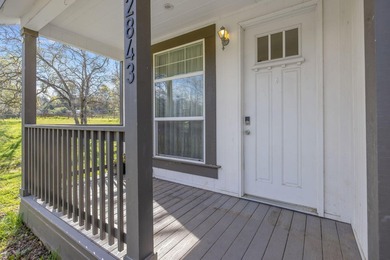 This spacious 2-bedroom, 2-bathroom home features 1,662 square - photo 4