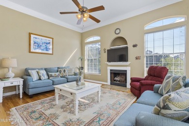 Welcome to this beautifully maintained 3 bedroom, 2 bath condo - photo 8