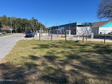 Corner lot on Pass Road in Biloxi. Former carwash location - photo 4