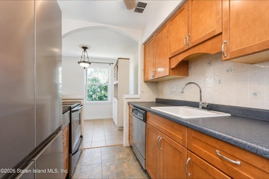 Welcome to this bright and beautifully updated second-floor - photo 14