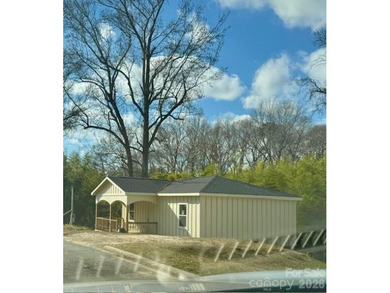 Lake Wateree Home For Sale in Great Falls South Carolina