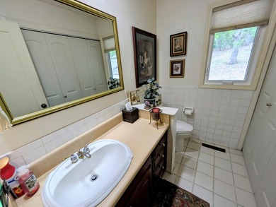 TABLE ROCK LAKE OUTSTANDING VIEWS from lovely 3BR/3BA home, 2 - photo 24