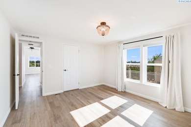 MLS# 294013 With INCREDIBLE river views and convenience to - photo 28