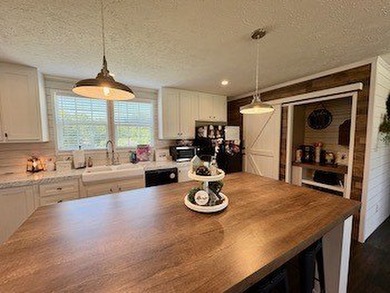 If you've been looking for space, privacy, and a place that - photo 9
